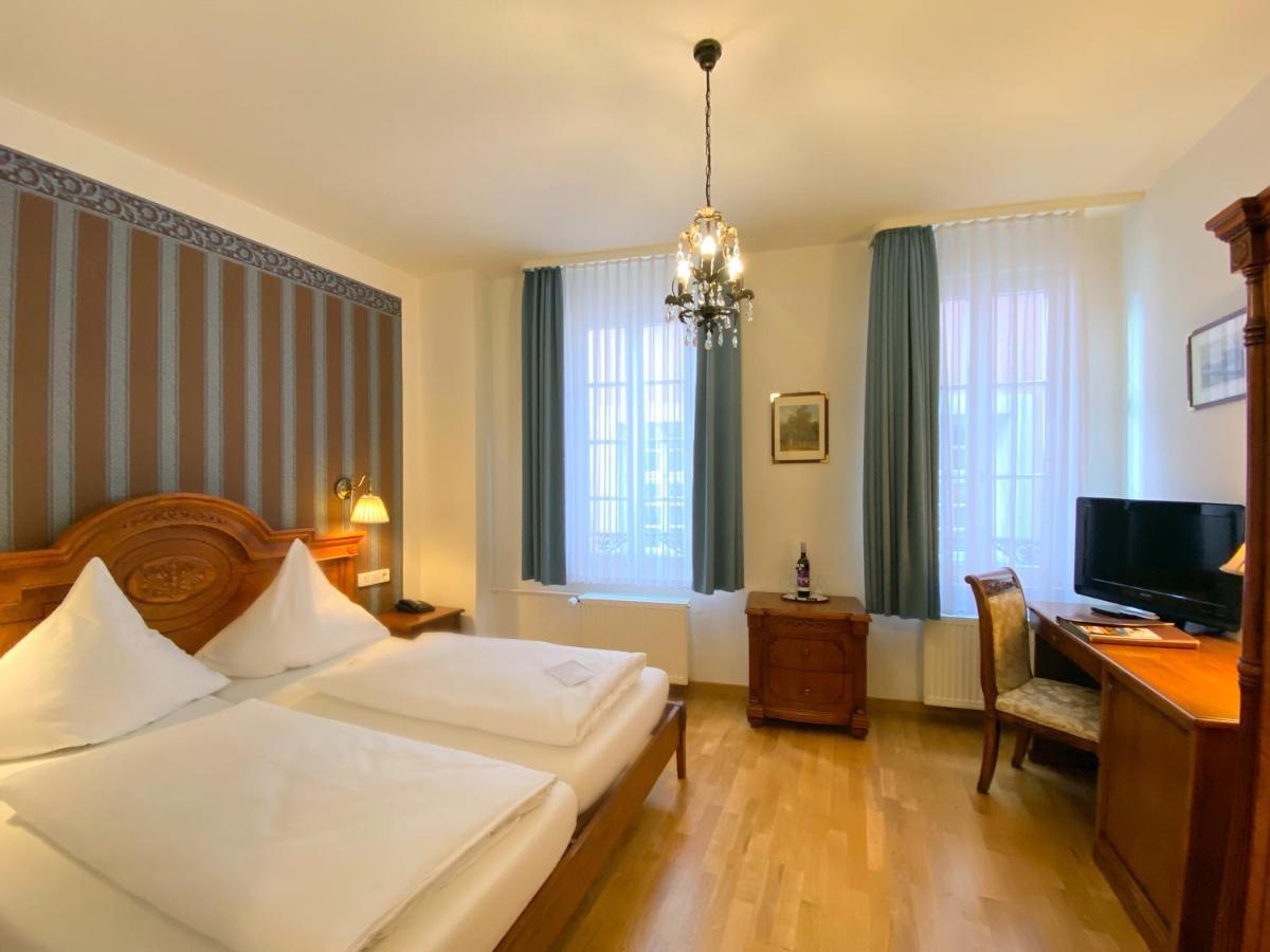 Rathausglockel Hotel 4*
