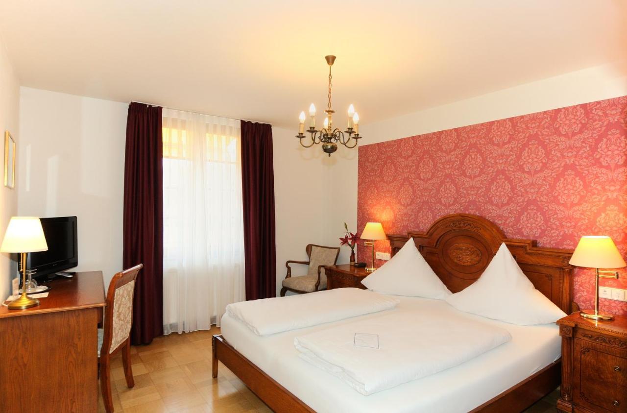Rathausglockel Hotel 4*