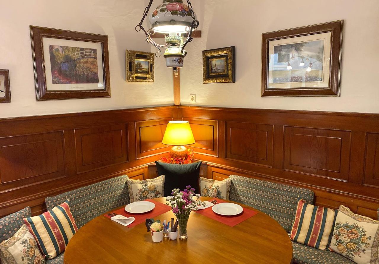Rathausglockel 4* Baden-Baden